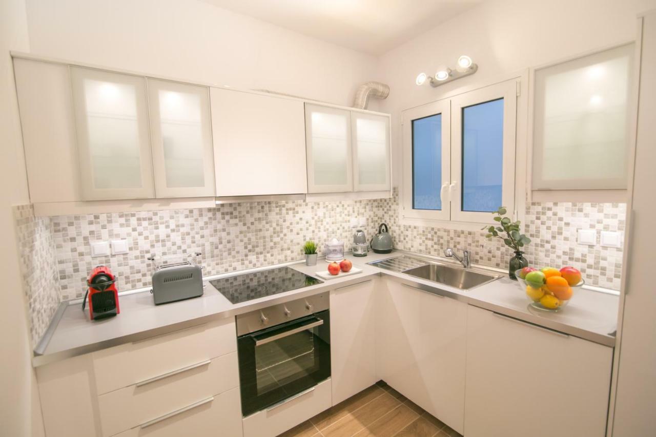 Magnificent Luxury Retrostyle Flat Acropolis View Apartment Athena Bagian luar foto
