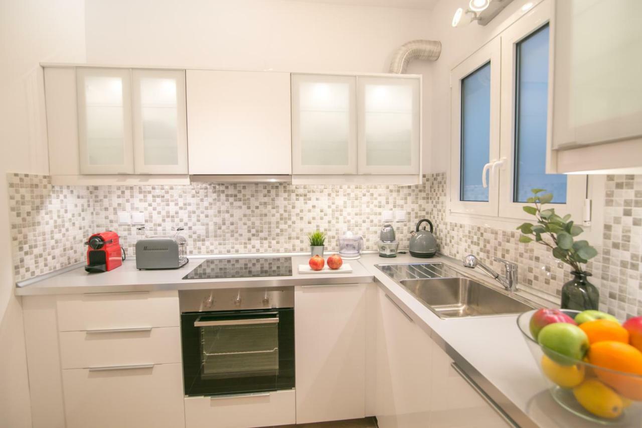 Magnificent Luxury Retrostyle Flat Acropolis View Apartment Athena Bagian luar foto