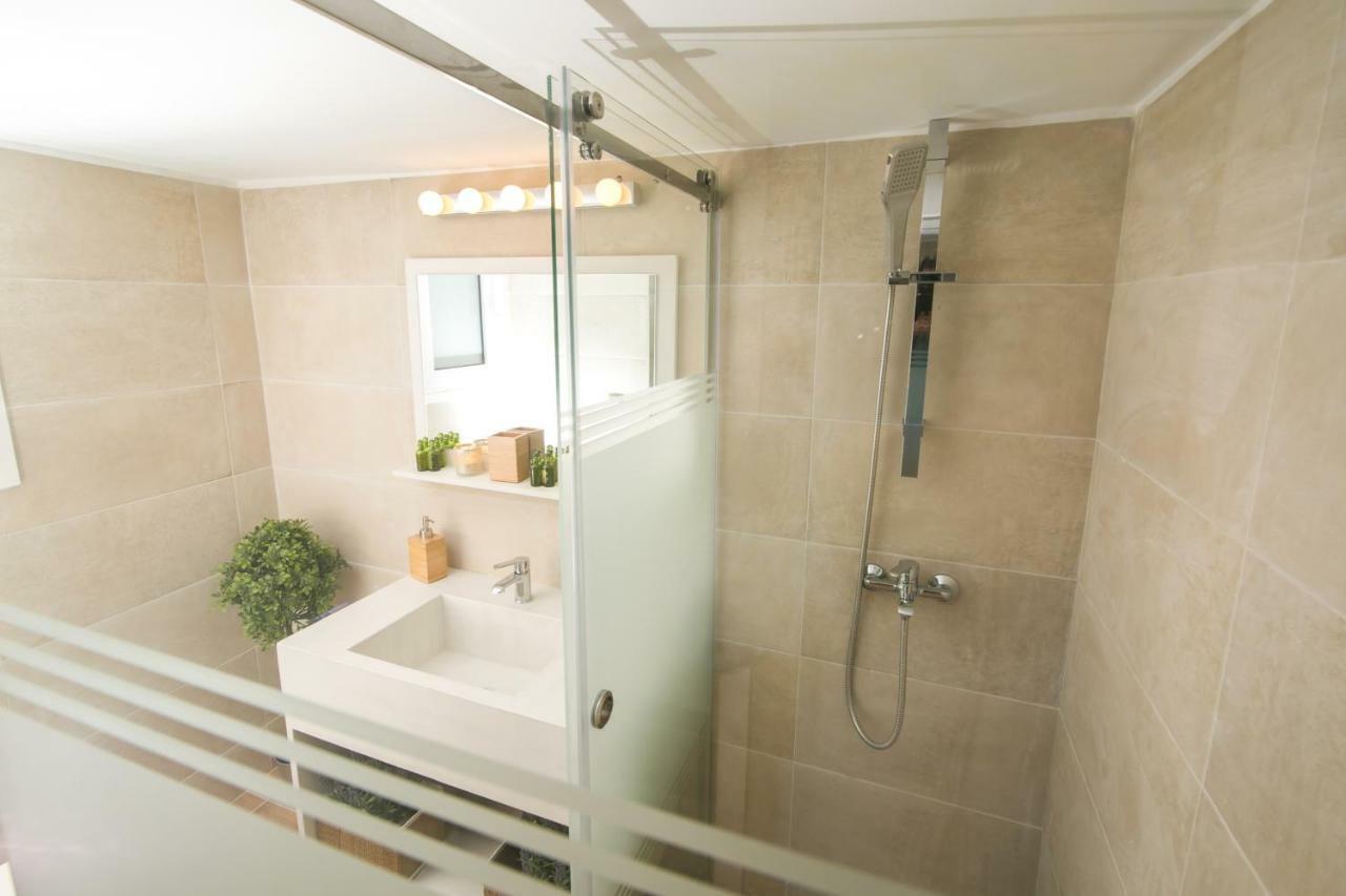 Magnificent Luxury Retrostyle Flat Acropolis View Apartment Athena Bagian luar foto